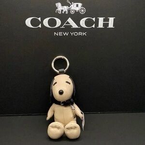 Coach X Peanuts Snoopy Collectible Bag Charm Leather Ivory CF852 Charlie